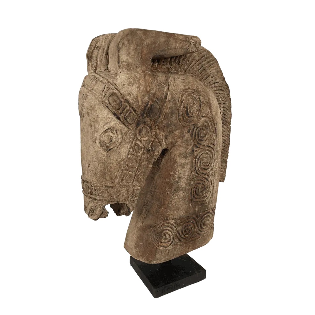 Tête de Cheval Sculptée sur Socle (54)
