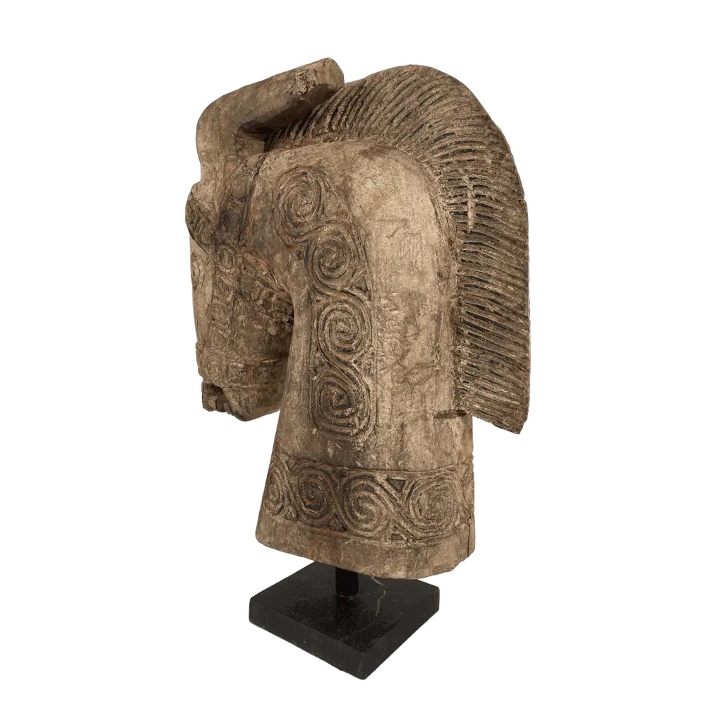 Tête de Cheval Sculptée sur Socle (54)