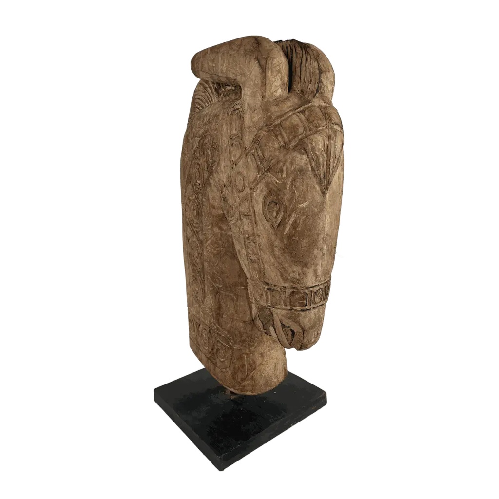 Tête de Cheval Sculptée sur Socle (72)