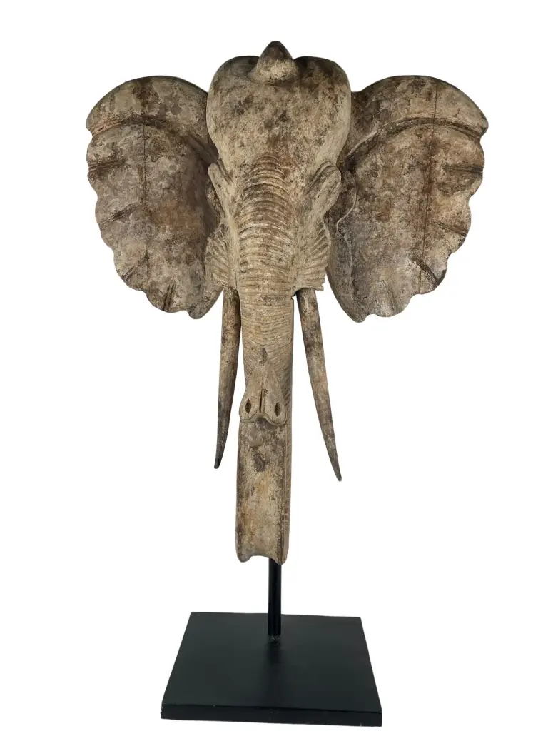 Tête d'Éléphant sur Socle (132)