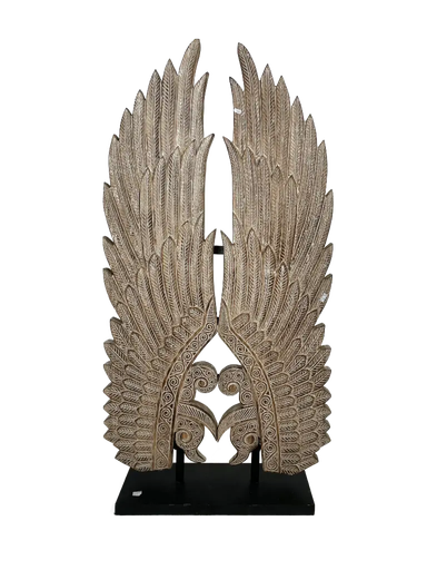 [PU005-WINGS160] Wings Carved on Stand (160)